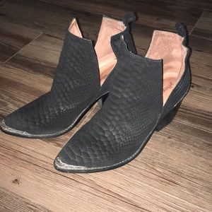 COPY - Jeffrey Campbell booties